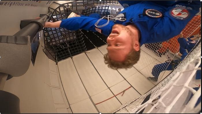 無重力で細胞を観察